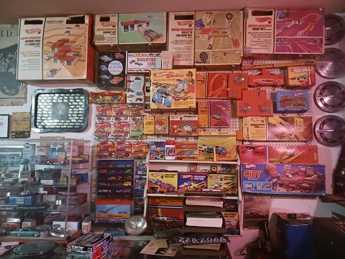 My Red Line Hot Wheels Era Track Set Collection