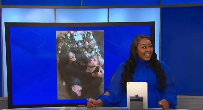 News Reporter Stunned As Boyfriend Plans A Surprise Proposal On Set News Reporter Stunned As Boyfriend Plans A Surprise Proposal On Set