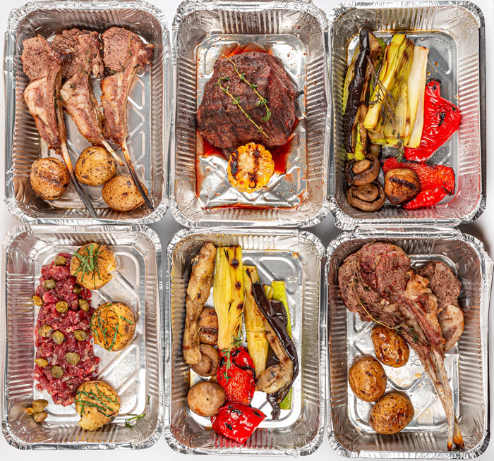 Internet Collectively In Tears After Driver Shares Touching Story Of Delivering Food To A Funeral Internet Collectively In Tears After Driver Shares Touching Story Of Delivering Food To A Funeral