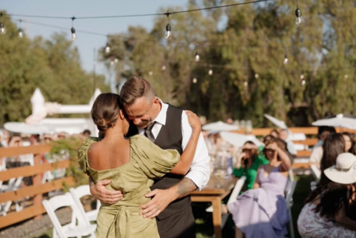 Bride Gives Parents The First Dance They Didn&rsquo;t Have