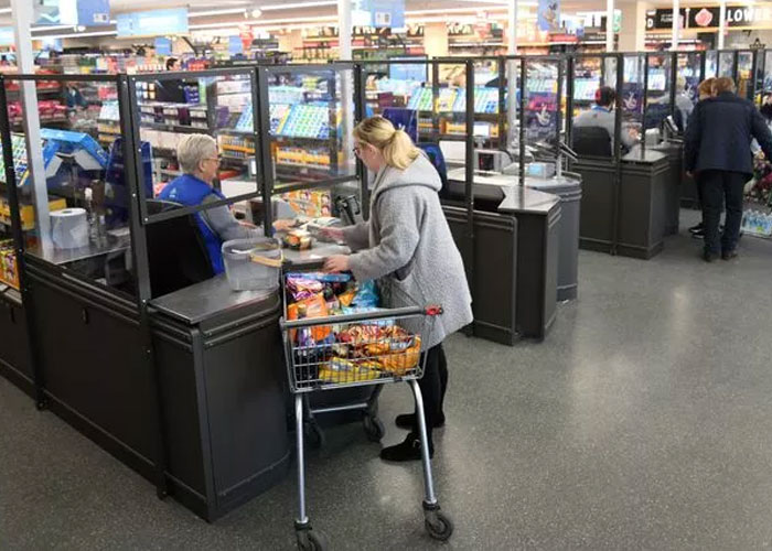 Woman Goes Viral With 50 ‘Socially Acceptable’ Things In The UK That Would Confuse Americans