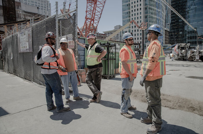 My 30 Photographs Documenting Daily Life Amidst San Francisco's Residents And Workers