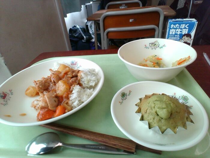 I Forgot What This Dish Called I Just Eat Everything I Get Served In Our School Lunch Hehehehehehehe