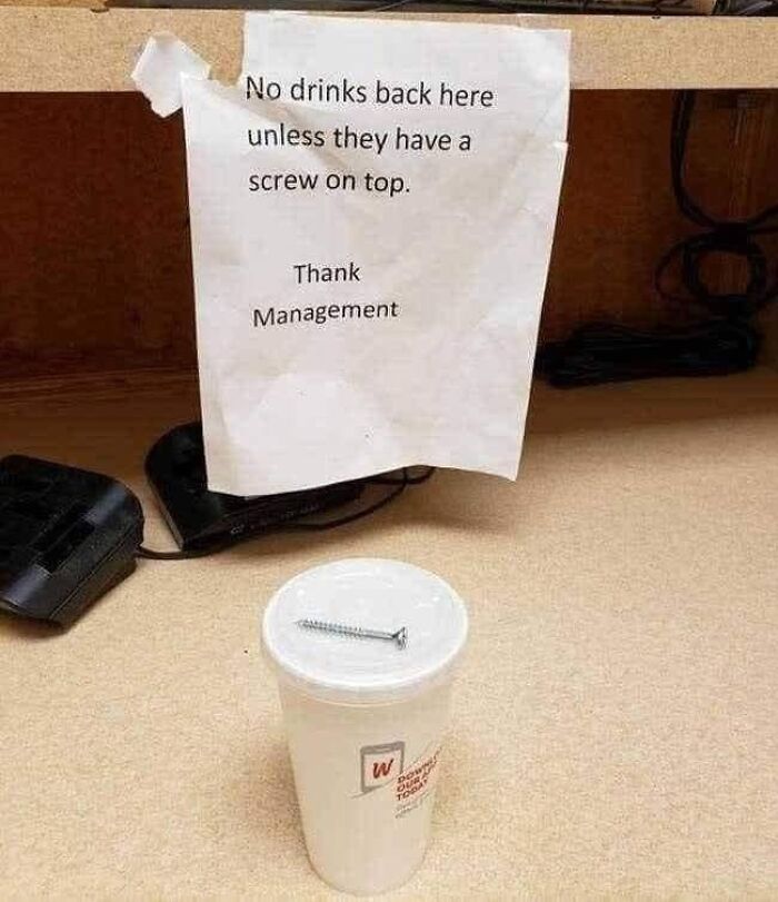 Hilarious-Useless-Unsuccessful-Unpopular-Signage