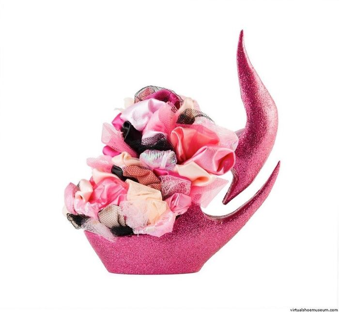 Split By Marjolijn Van Agt