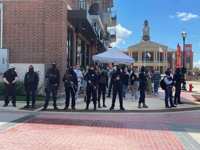 Today In Roanoke, Texas Armed Queer Folk And Allies Guarded A Drag Show From Bigots With Barbed Wire Baseball Bats