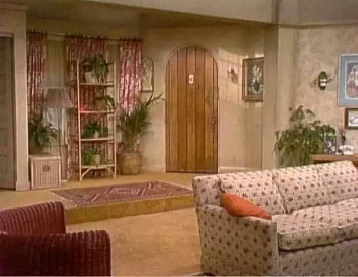 I Wonder What This Week's Big Misunderstanding Caused By A Partially Overheard Conversation Will Be!