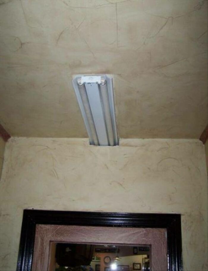 "Frank, We'll Put Half The Lights In Here And The Other Half Elsewhere. It'll Be So Aesthetically Pleasing."