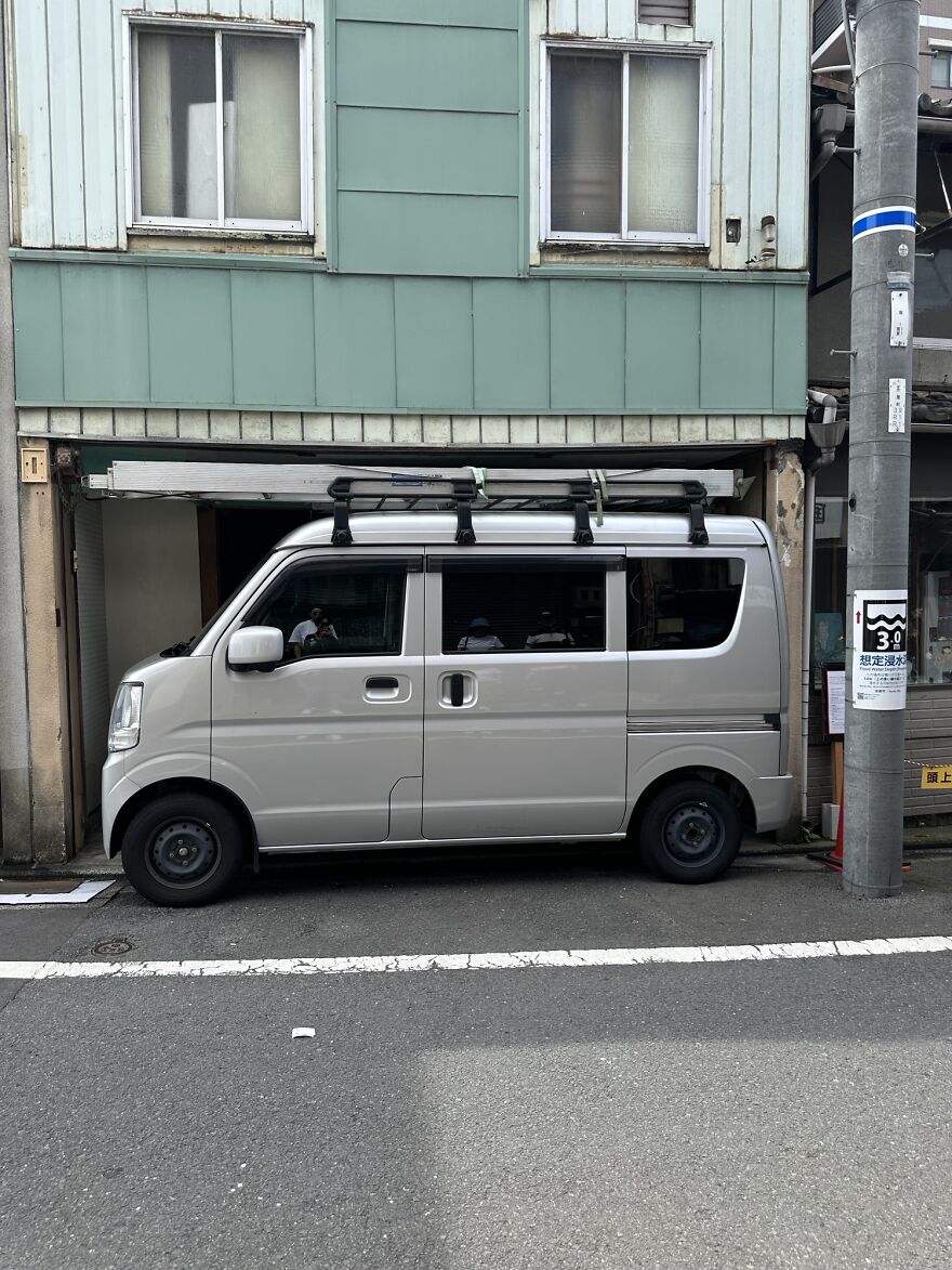 This Parking Job In Japan This Parking Job In Japan