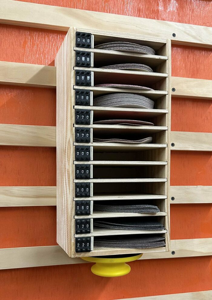 I Built A French Cleat Digital Sandpaper Sorter That Keeps All Of My Orbital & Mouse Sanding Pads Organized