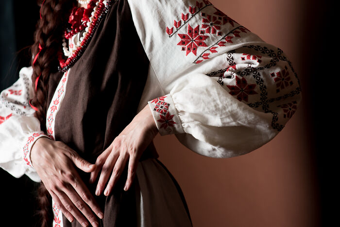 New Mural "Nezlamna" Set To Commemorate The Strength Of The Ukrainian People (16 Pics)