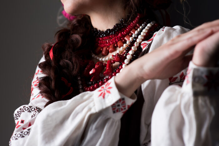 New Mural "Nezlamna" Set To Commemorate The Strength Of The Ukrainian People (16 Pics)