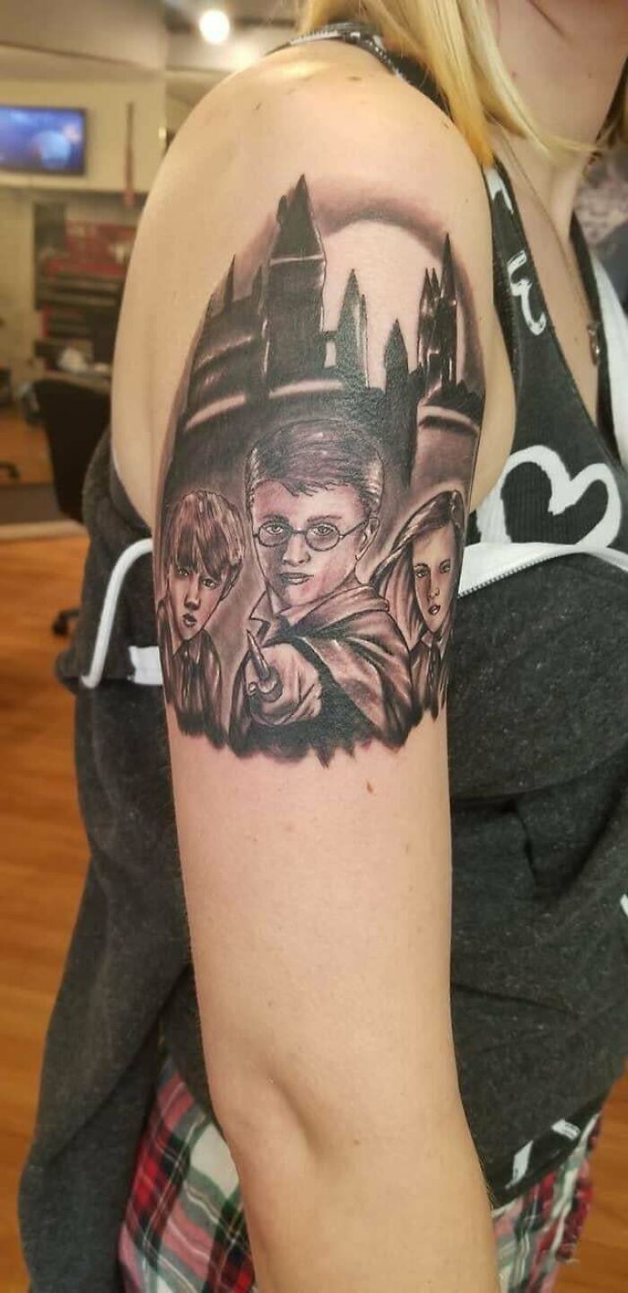 Please Tell Me I'm Not Alone In Thinking This Guy's Work Sucks