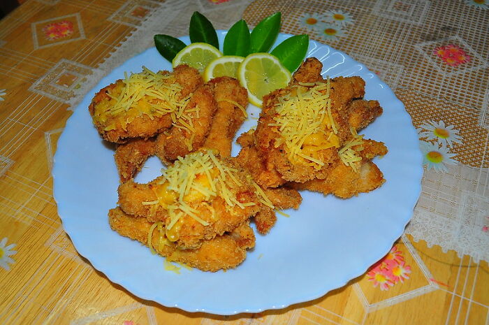 "Kylie Jenner Ramen 'Recipe'": 30 Stupid Food Trends Started On Social Media, According To Folks Online