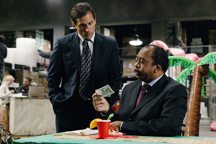 &lsquo;The Office&rsquo; Actor Gives Back $110,000 To Fans, Assures Them Funds Were Never Used For Personal Matters