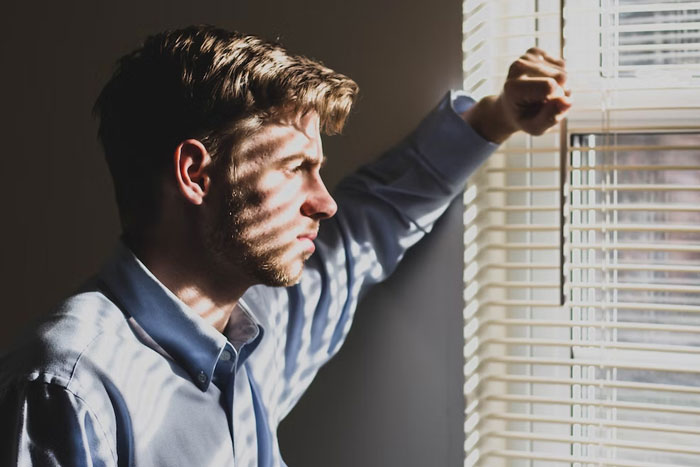 Woman Doesn't Want To Share Lottery Winnings With Husband's Friend, Gets Told To Stay Wary Woman Doesn't Want To Share Lottery Winnings With Husband's Friend, Gets Told To Stay Wary
