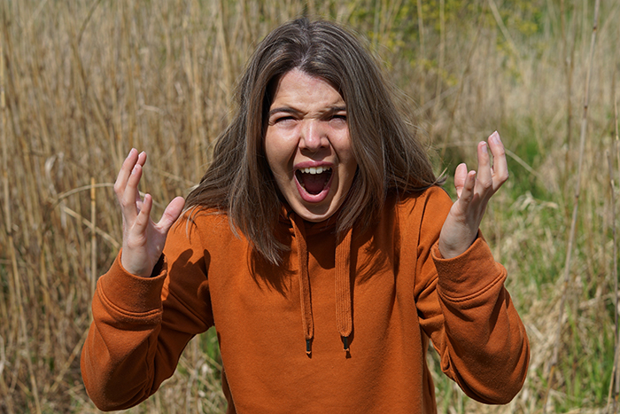 Deputy Sheriff Abuses Authority To Appease His Entitled Mom, Messes With The Wrong Person Deputy Sheriff Abuses Authority To Appease His Entitled Mom, Messes With The Wrong Person