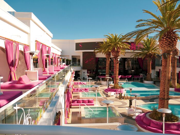 20 Personas adineradas comparten aquello que les parecía normal, pero no lo era