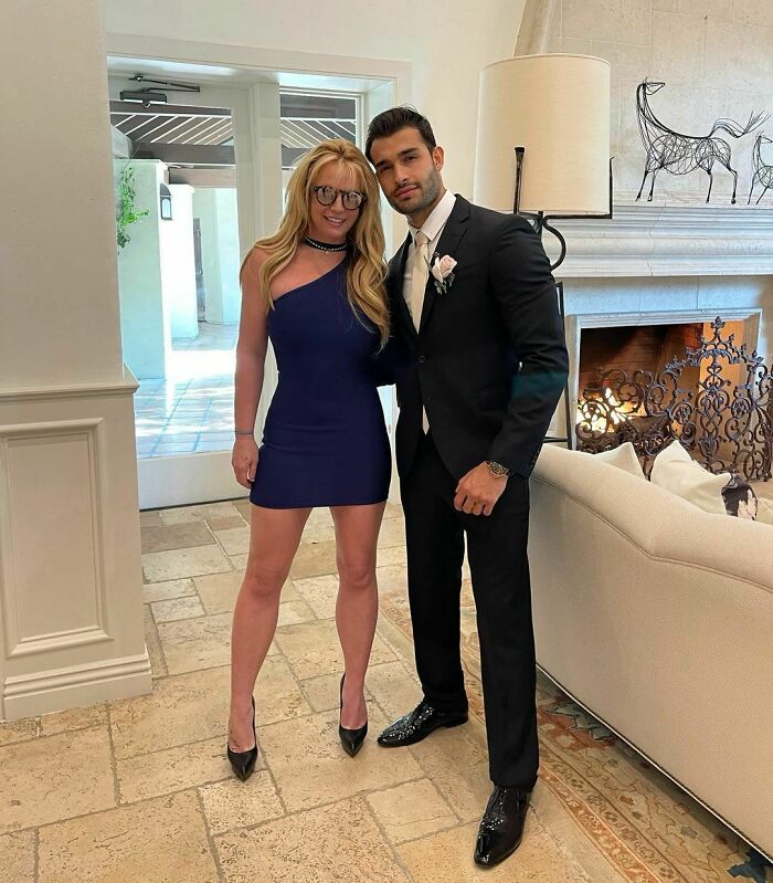 &ldquo;Saw This Coming&rdquo;: Britney Spears And Her Husband Split After 1 Year Of Marriage