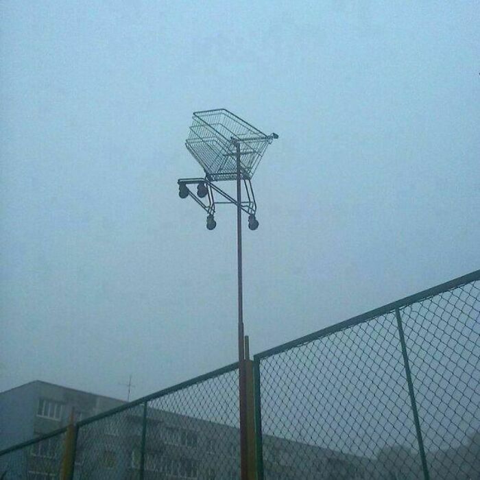 30 Pics That Raise More Questions Than Answers, Posted By "Images That Need More Context"