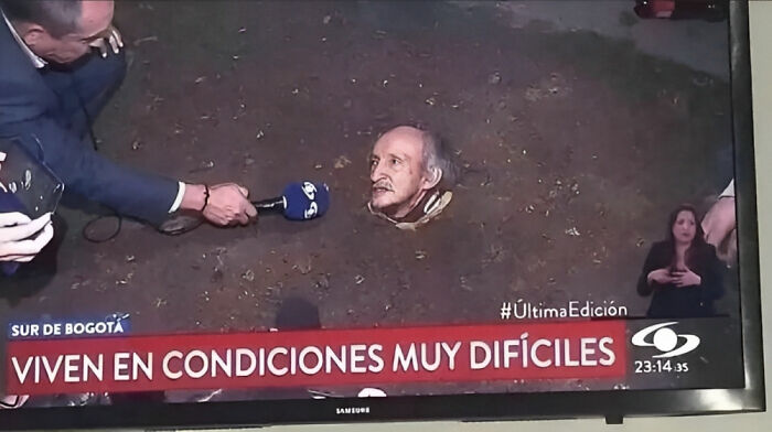 30 Pics That Raise More Questions Than Answers, Posted By "Images That Need More Context"