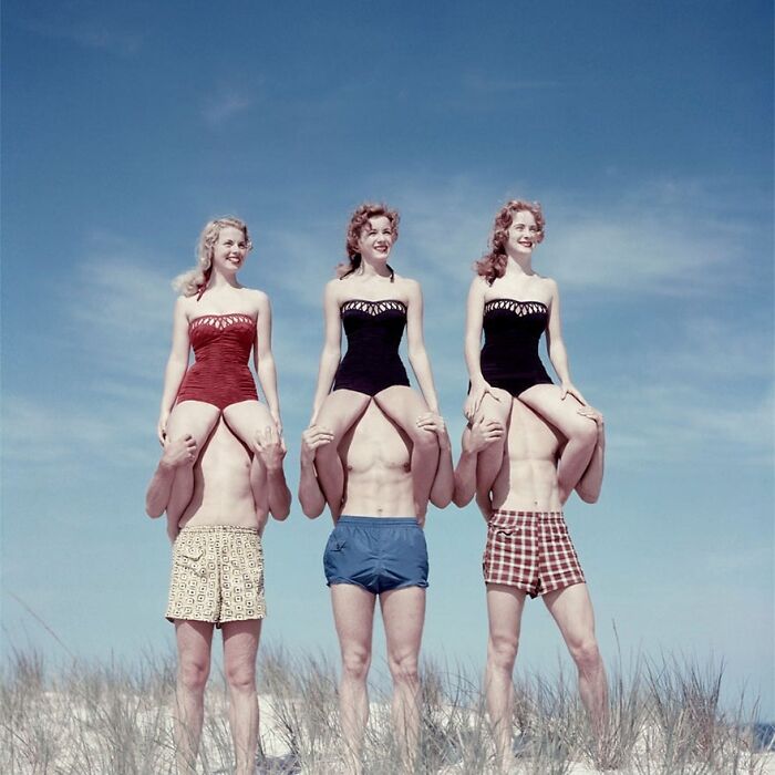 Weronika Gesicka Is A Polish Artist, Born In Włocławek, Poland