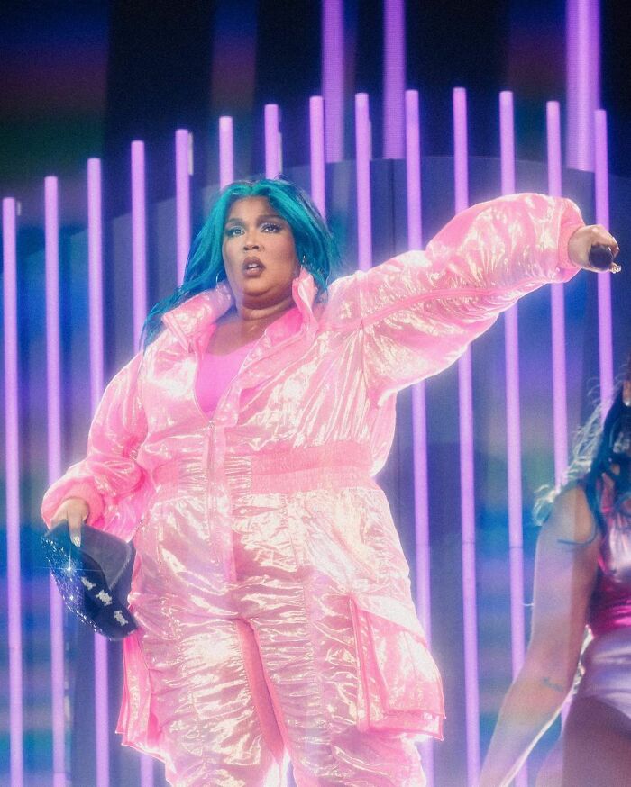 “My Soul Is Crushed”: Fans React As Lizzo Accused Of Harassment And Weight-Shaming “My Soul Is Crushed”: Fans React As Lizzo Accused Of Harassment And Weight-Shaming