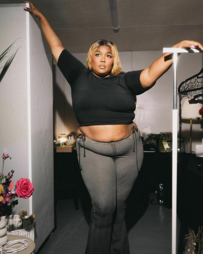 “My Soul Is Crushed”: Fans React As Lizzo Accused Of Harassment And Weight-Shaming “My Soul Is Crushed”: Fans React As Lizzo Accused Of Harassment And Weight-Shaming
