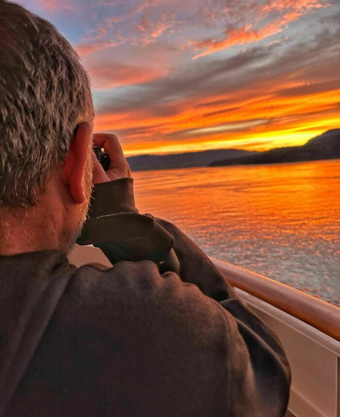 Woman Who Lives On Cruise Ships For $0 Speaks Out About Drawbacks And Perks