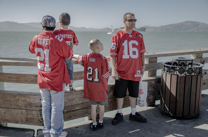 My 30 Photographs Documenting Daily Life Amidst San Francisco's Residents And Workers