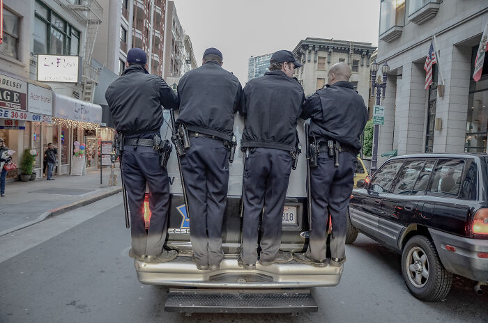 My 30 Photographs Documenting Daily Life Amidst San Francisco's Residents And Workers