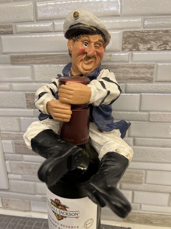 Smile For The Camera, Frenchie!