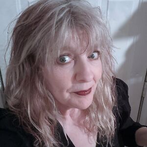 lindasimpsonabare avatar