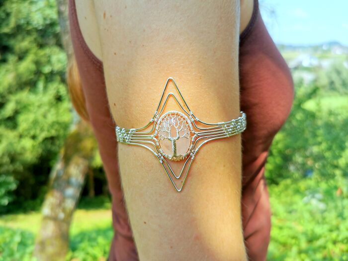 I Used Ten Meters Of Wire To Make This Piece Of Jewelry (8 Pics)