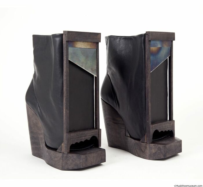 Vive La Death! By Into Into