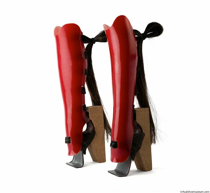 Hogo With Gaiter By Lise De Smet