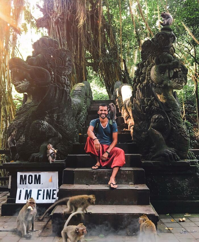 "Mom I'm Fine", The Instagram Account That Serves To Calm The Mother(New Pics)