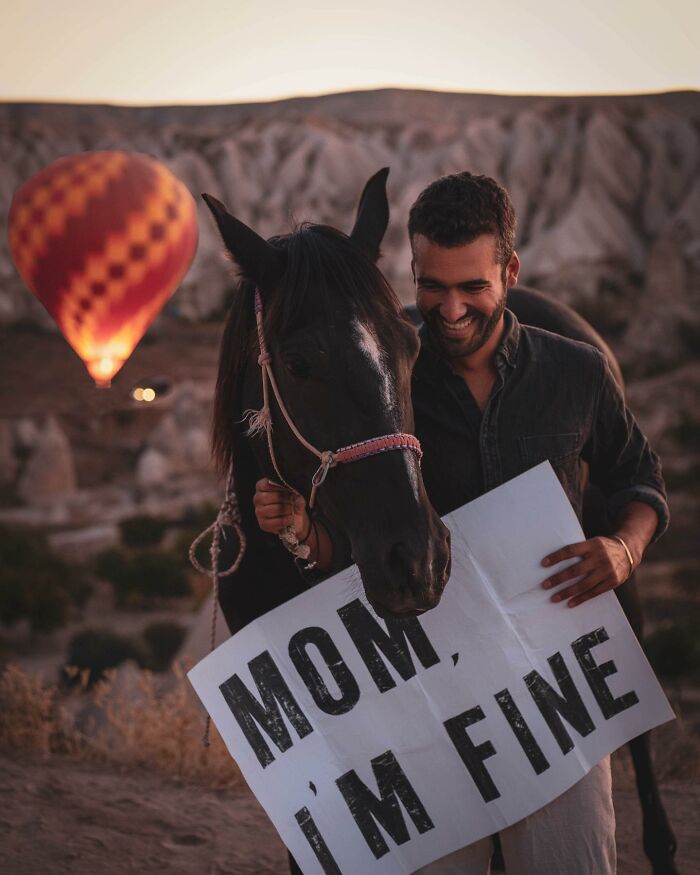 "Mom I'm Fine", The Instagram Account That Serves To Calm The Mother(New Pics)