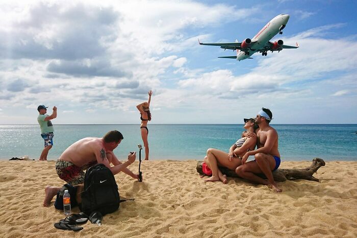 Photographer Takes To The Streets Capturing Unlikely Coincidences