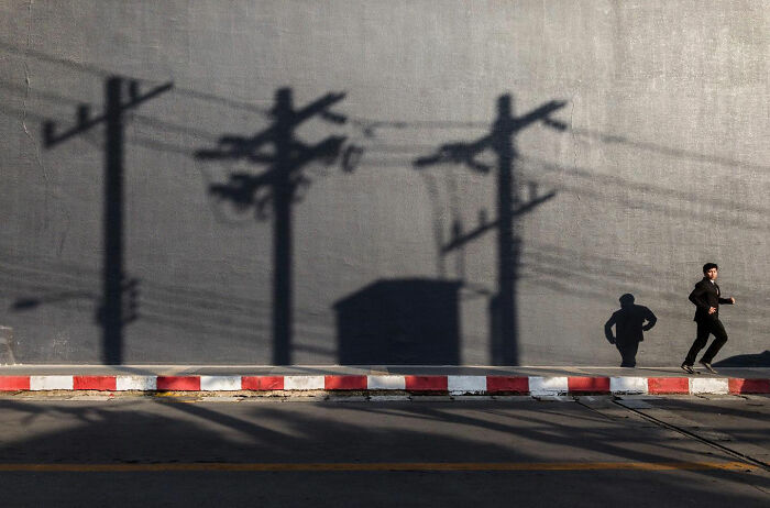 Photographer Takes To The Streets Capturing Unlikely Coincidences