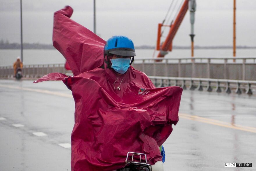 I Documented People Racing Against Time Before Typhoon Noul Hit Da Nang City In Vietnam
