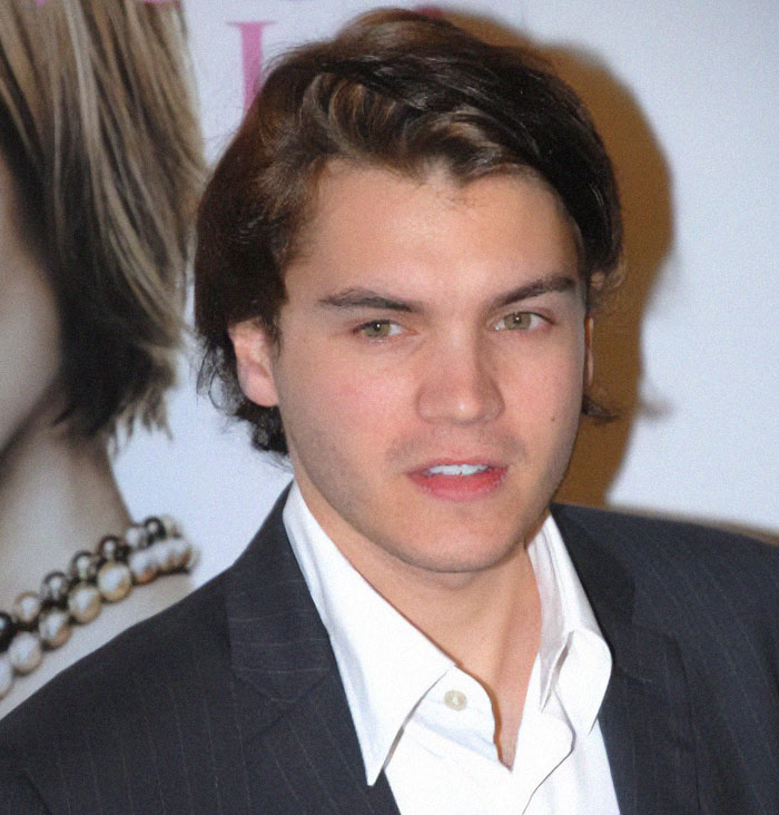 30 Actors Who Had All That It Takes For An Amazing Career, But Destroyed It Themselves