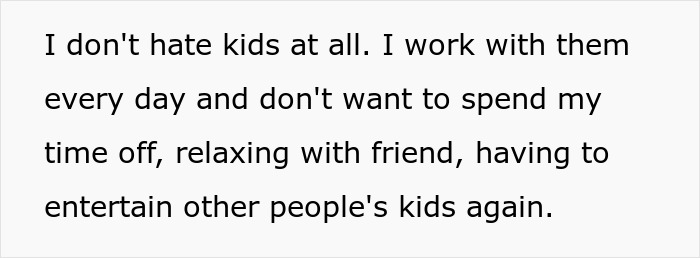 Woman Makes Herself Scarce At A BBQ And Wine Night After A Friend Brings Her Kid To The Party Woman Makes Herself Scarce At A BBQ And Wine Night After A Friend Brings Her Kid To The Party