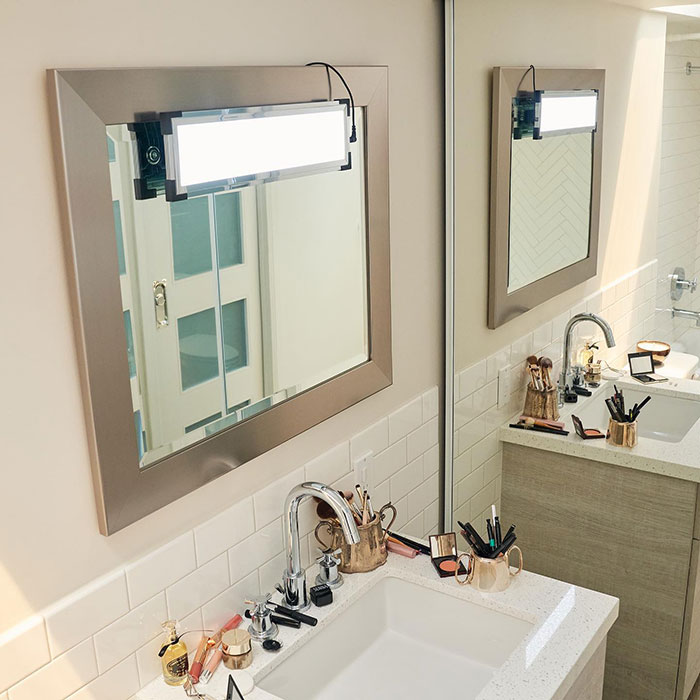 Super Bright Bathroom Vanity With Mirror Super Bright Bathroom Vanity With Mirror