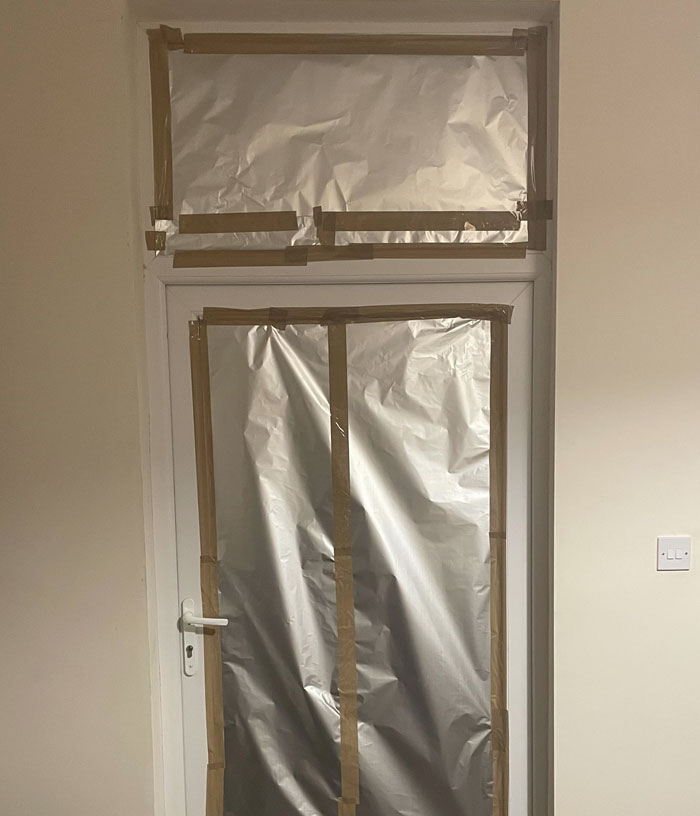 “Foil Over Your Windows”: 30 Of The Best ‘Poor People’ Life Hacks