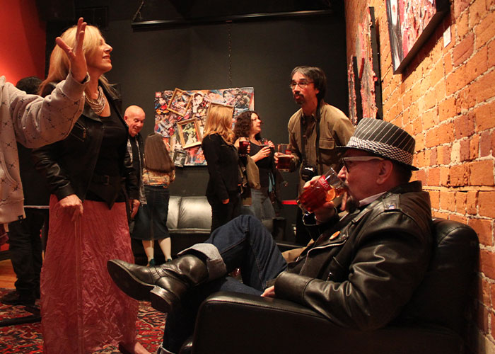 “Foil Over Your Windows”: 30 Of The Best ‘Poor People’ Life Hacks