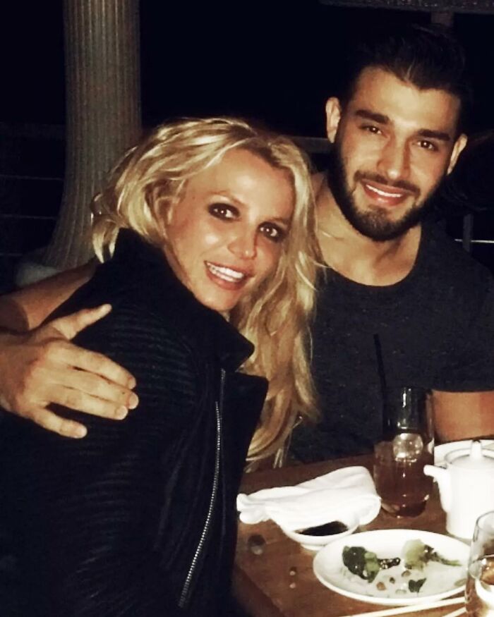 &ldquo;Saw This Coming&rdquo;: Britney Spears And Her Husband Split After 1 Year Of Marriage