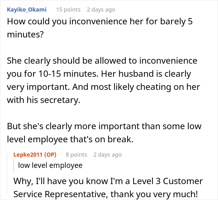 Guy Gets Praised Online For Not Letting Woman With Full Cart Of Stuff Check Out First