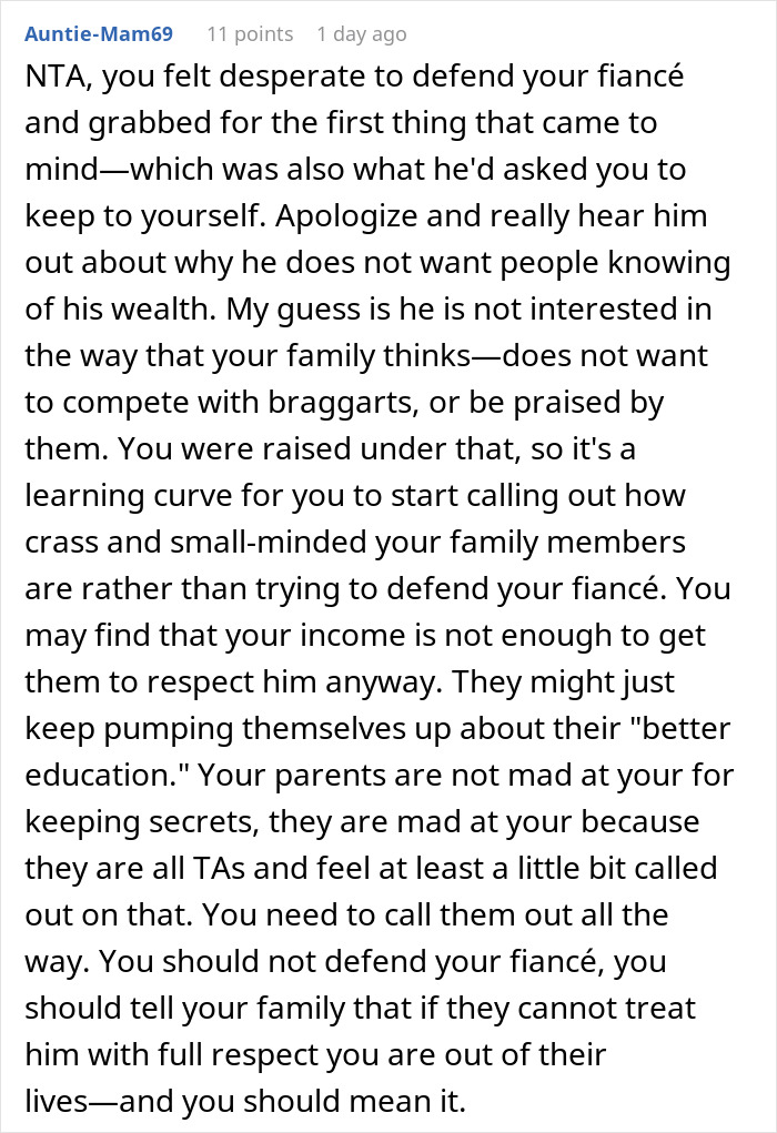 Screenshot of online comment discussing defending fianc&eacute; amid family rejection and revealing his earnings in a family conflict thread.