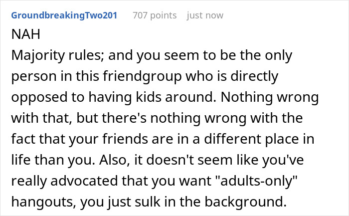 Woman Makes Herself Scarce At A BBQ And Wine Night After A Friend Brings Her Kid To The Party Woman Makes Herself Scarce At A BBQ And Wine Night After A Friend Brings Her Kid To The Party